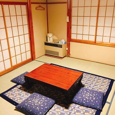饭山市 Nakamichiya酒店 外观 照片