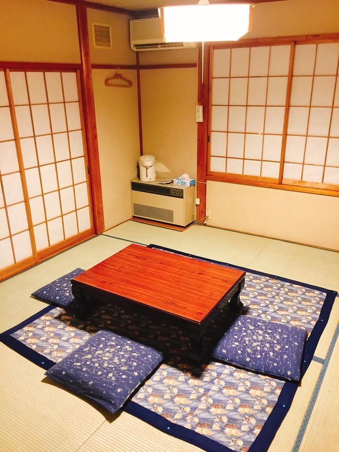 饭山市 Nakamichiya酒店 外观 照片